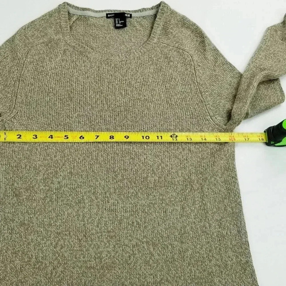 H&M Basic Small Tan Metallic Thread Sweater Women - Picture 2 of 5